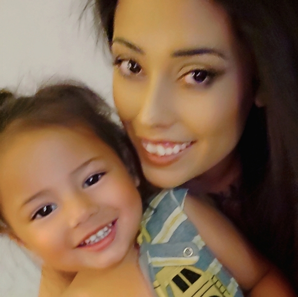 🐝🌹Live Show Listing🌹🐝 - Picture 7 of 10